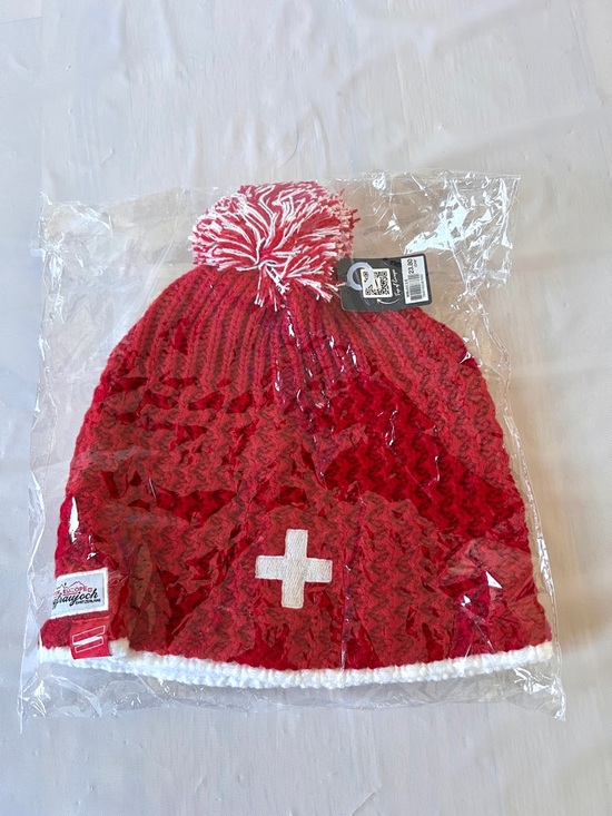 Jungfrau Accessories - Jungfrau Switzerland Red Beanie with pom pom Unisex New with tag